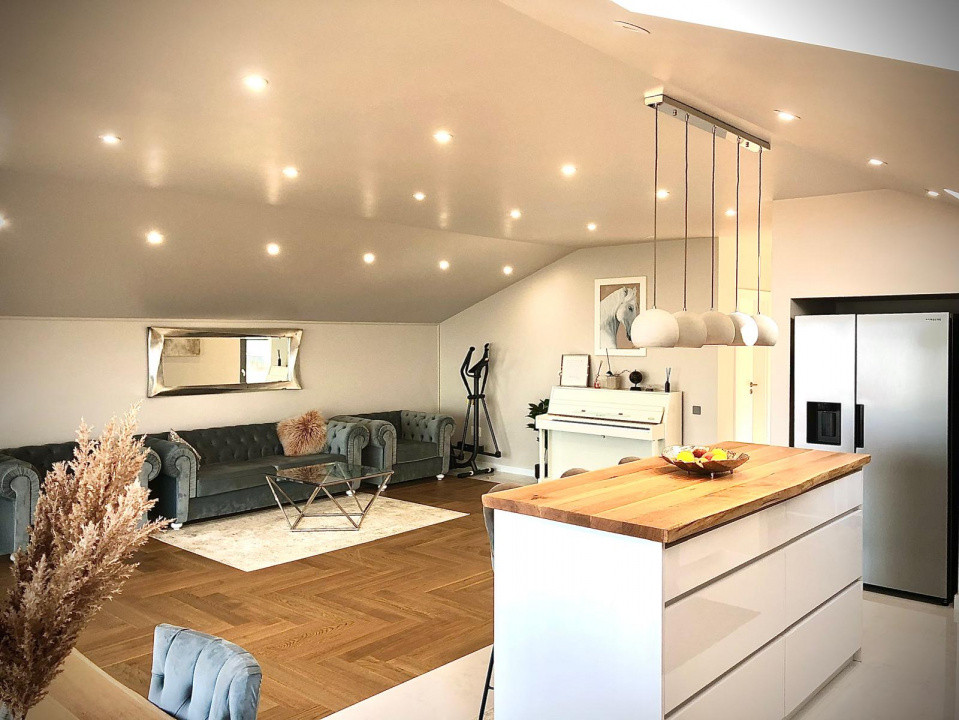 COMISION 0!!! Casa cu panorama spre Cluj in Feleacu, 1000mp teren