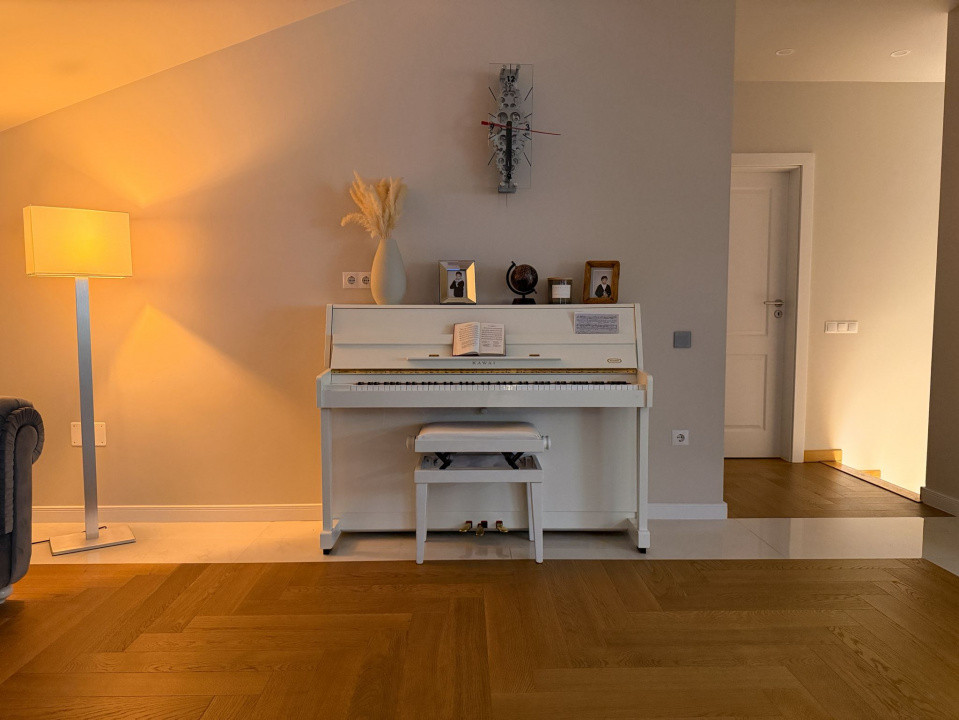 Casa cu panorama spre Cluj in Feleacu, 1000mp teren