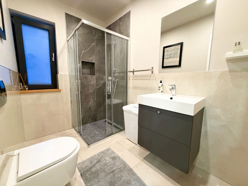 Casa cu panorama spre Cluj in Feleacu, 1000mp teren