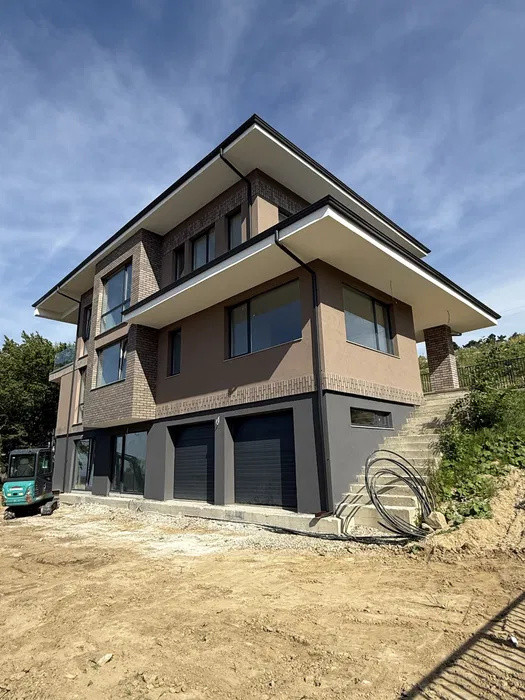 Casa individuala, zona Wonderland, 300 MP utili plus teren 700 MP