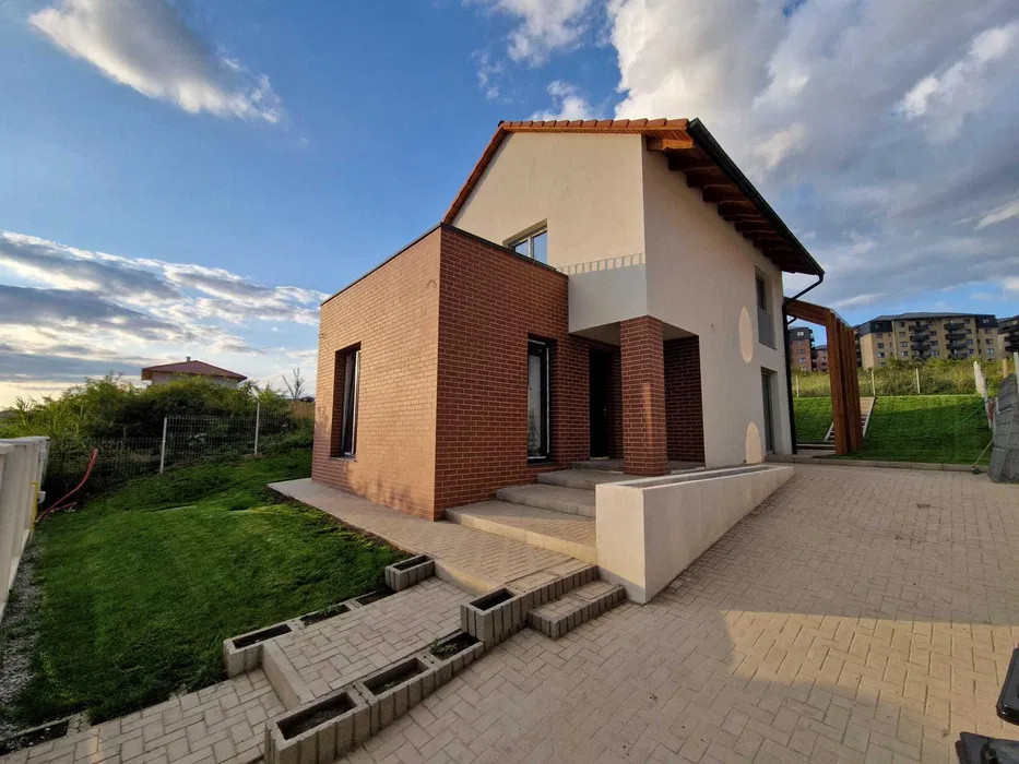 Casa individuala in Chinteni, 514mp teren, 140mp utili 