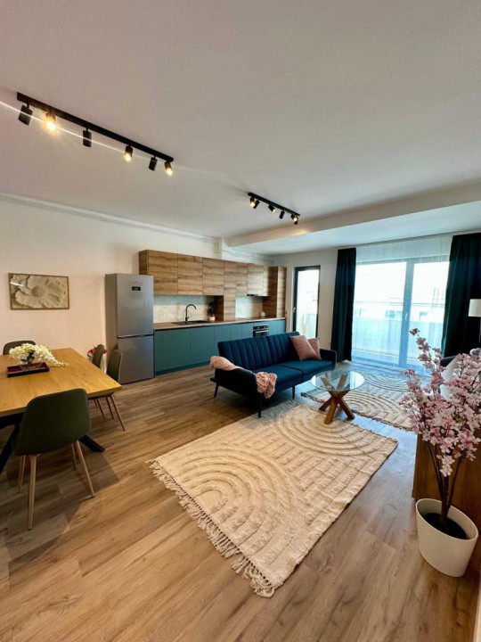 Apartament 2 camere  , 55 MP, Eroilor, parcare.