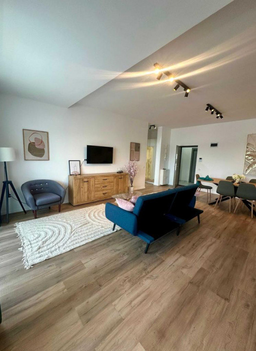 Apartament 2 camere  , 55 MP, Eroilor, parcare.