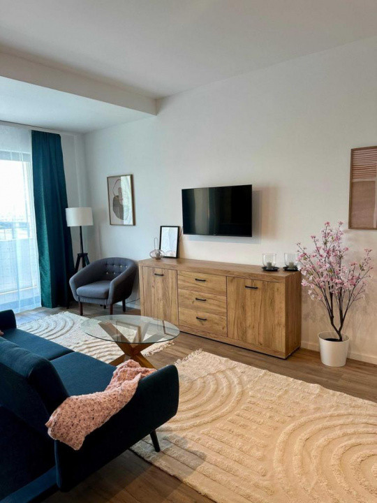 Apartament 2 camere  , 55 MP, Eroilor, parcare.