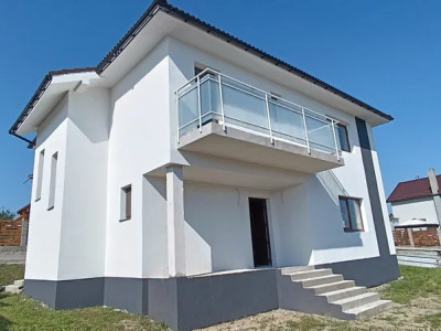 Casă individuală, 146mp utili, teren 500 mp, confort și spațiu generos, Chinteni