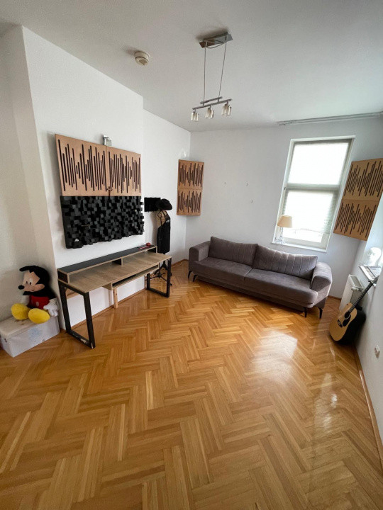 Casa individuală, 280mp utili, 2150mp teren, Manastur, Cluj