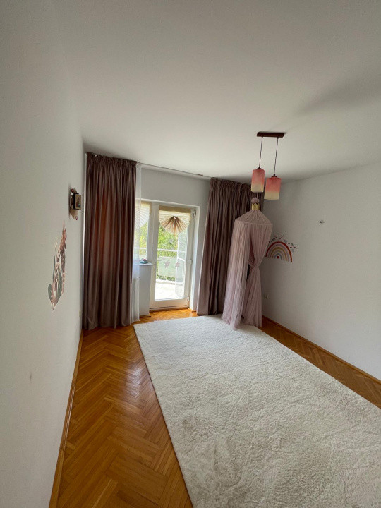 Casa individuală, 280mp utili, 2150mp teren, Manastur, Cluj