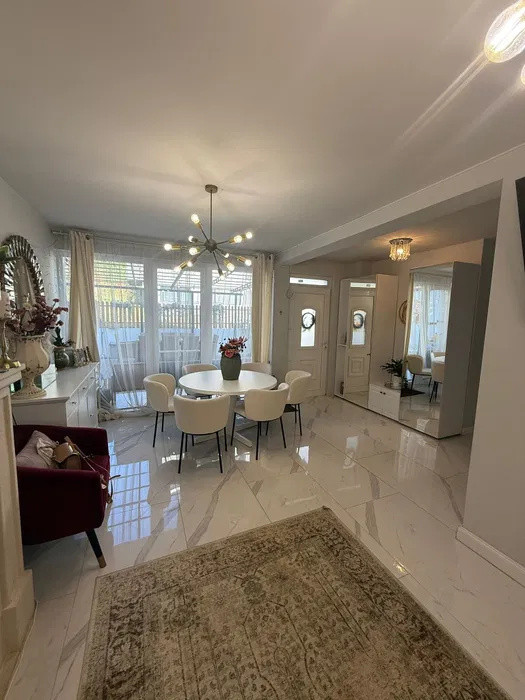 Casă individuală cuplată ultrafinisată, Florești, str. Teilor, 175 mp utili