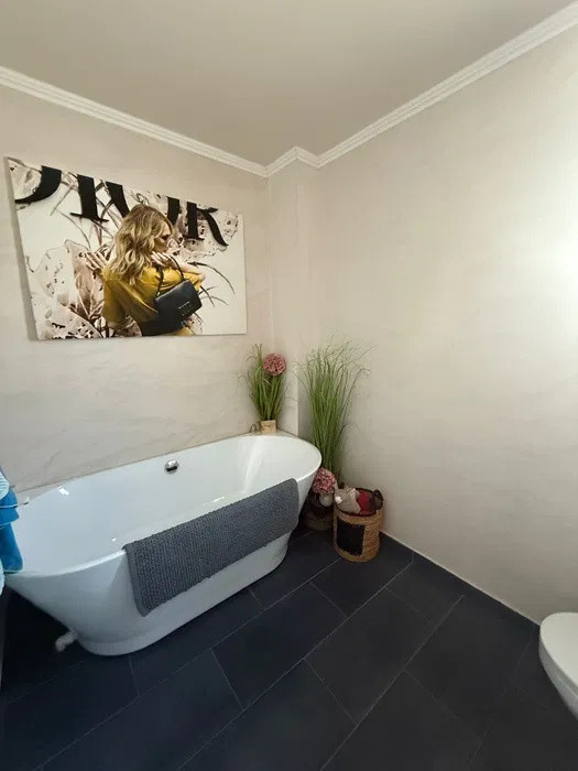 Casă individuală cuplată ultrafinisată, Florești, str. Teilor, 175 mp utili