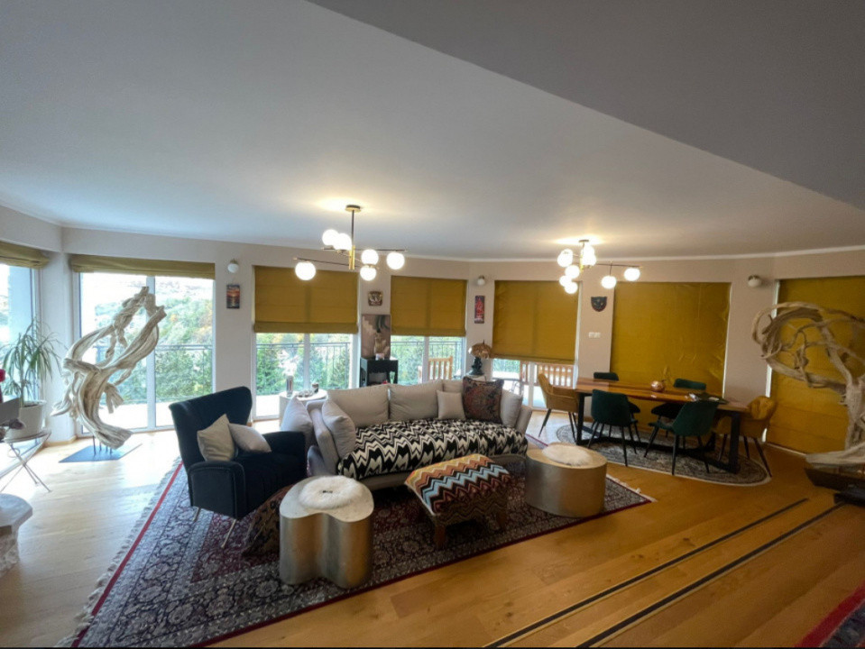 Proprietate speciala cu panorama superba, 220 mp utili, 1760 mp teren, Feleacu