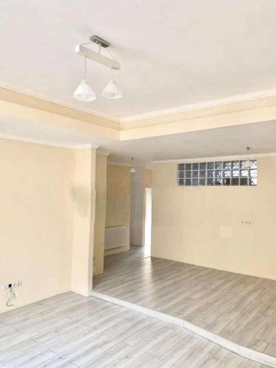 Apartament pe Horea la 2760€/mp,  4 camere, 95mp utili, renovat recent