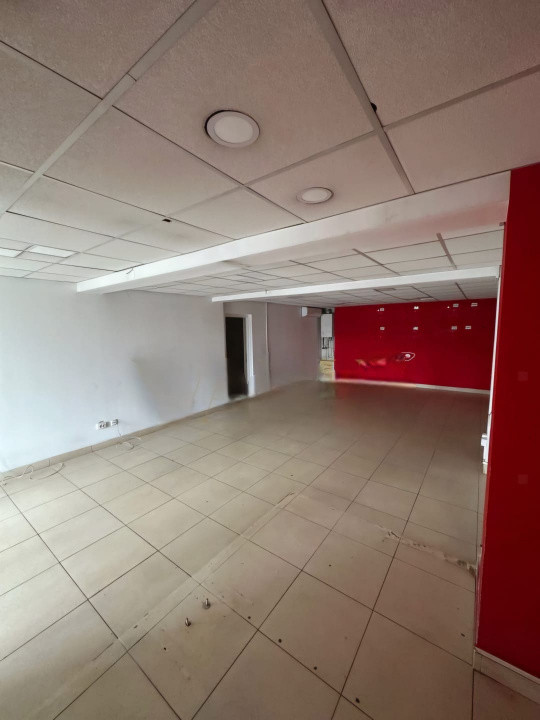 Spatiu comercial 83mp, zona Petrom, Baciu