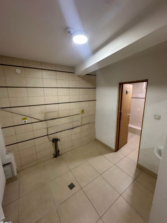 Spatiu comercial 83mp, zona Petrom, Baciu