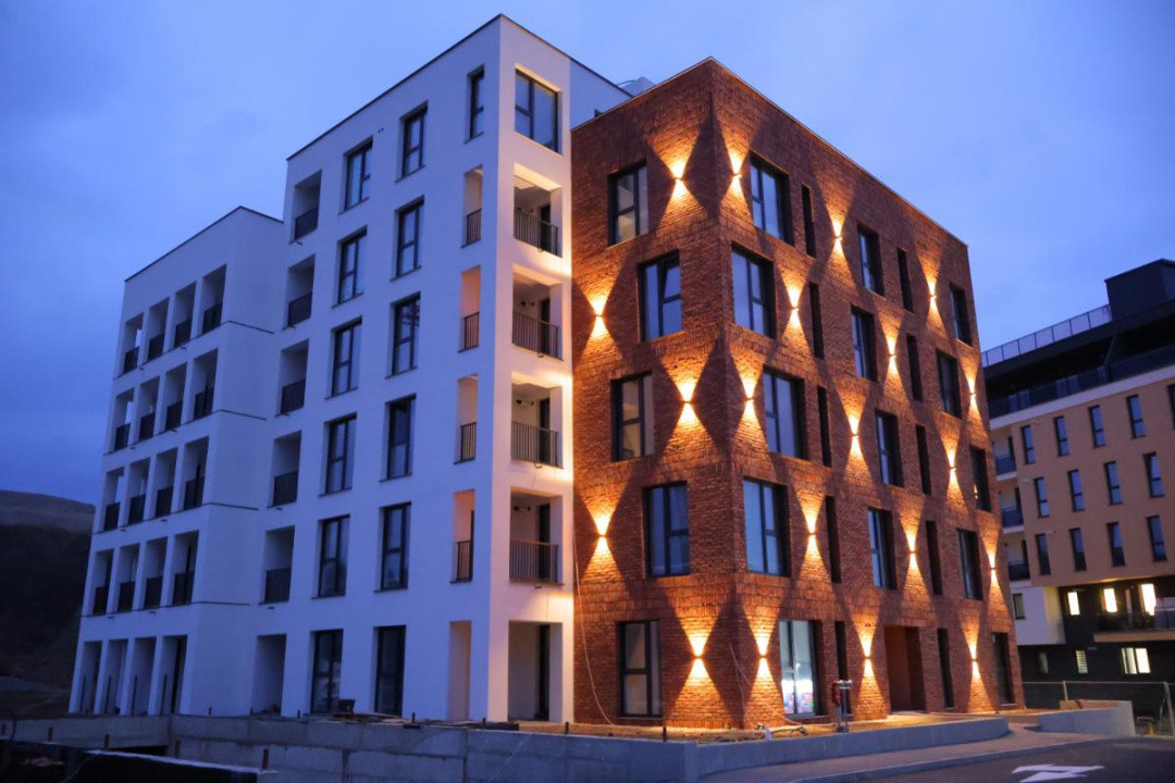 Apartament tip penthouse, 51,19mp, terasa 46,32mp, zona Somesului, Floresti