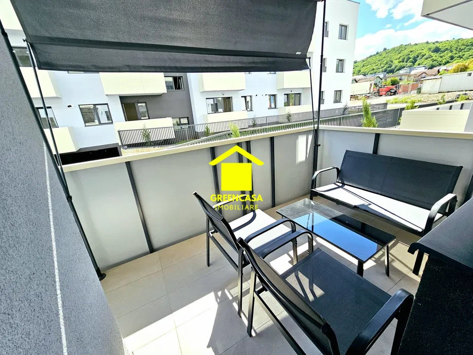 Apartament 2 camere decomandate, 54 mp, zona Terra, Floresti