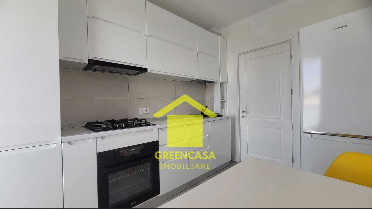 Apartament 2 camere decomandate, balcon, parcare subterana, zona Sigma