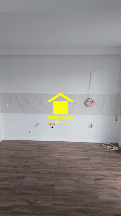 Apartament finisat, 3 camere, 60mp, balcon, zona Vivo