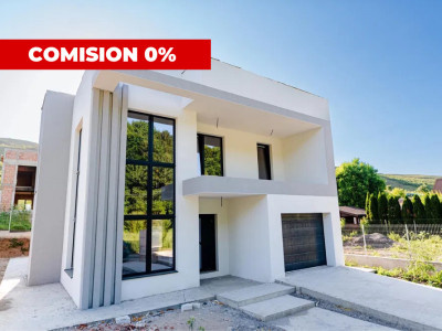 Casă modernă în zona Roata Făget – liniște și confort aproape de natură