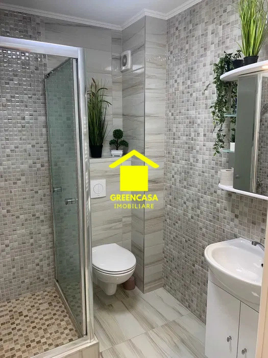 Apartament 3 camere, 65mp, parter inalt, garaj, boxa subsol, Floresti