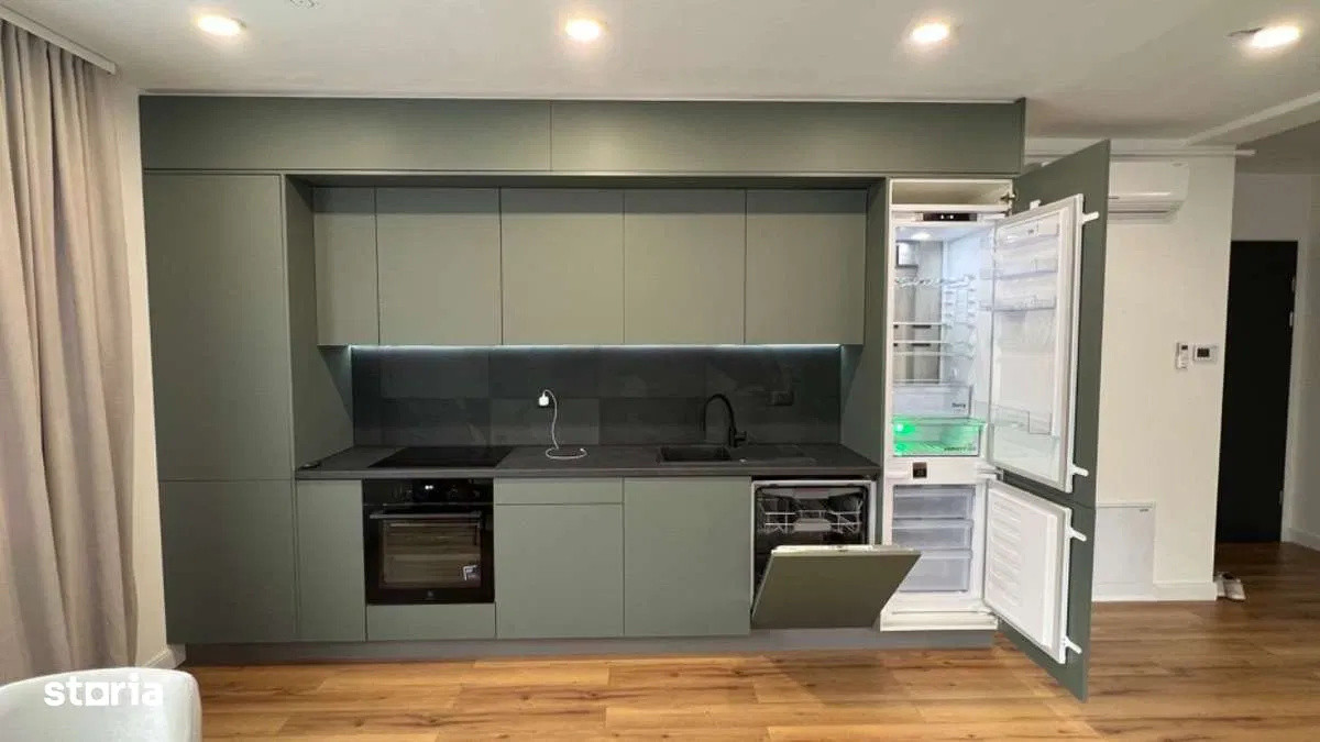 Inchiriez apartament 2 camere + doua locuri parcare, ultracentral, nou